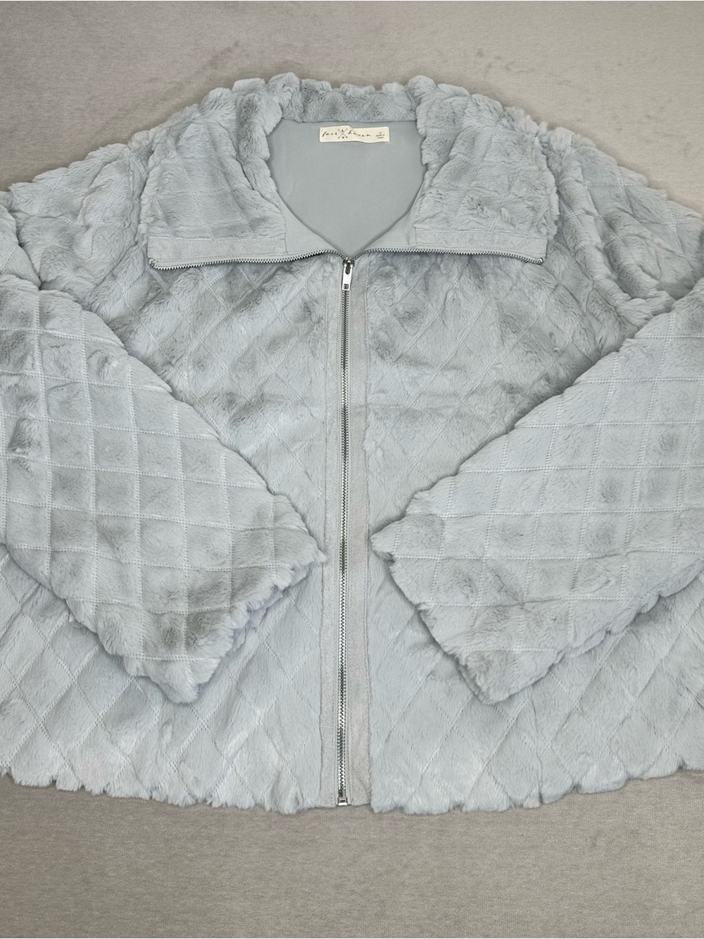 Plush Faux Fur Zip-Up Jacket - Light Gray